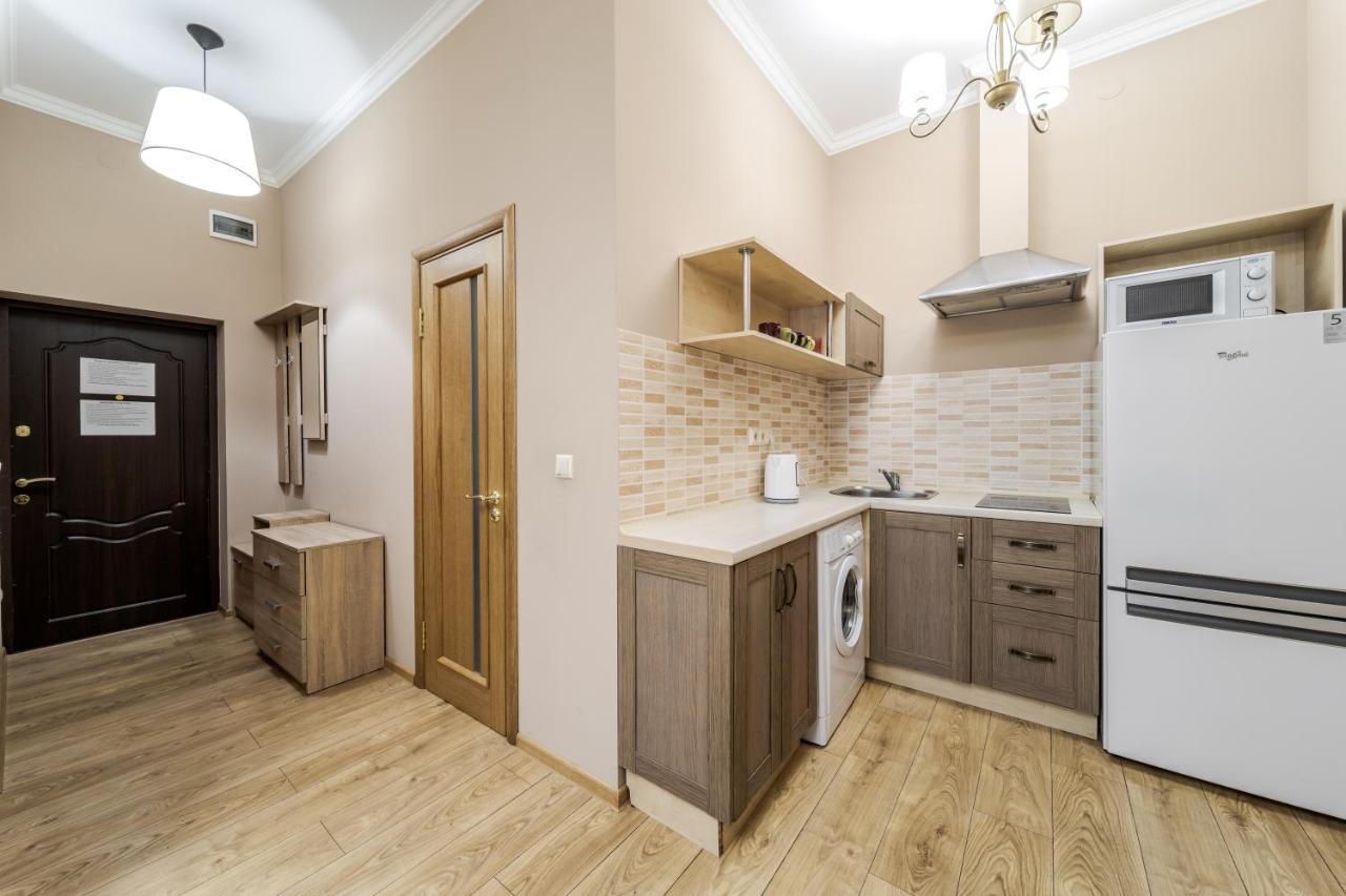 Apartment On Stavropihiiska Street 1 Lviv Eksteriør billede