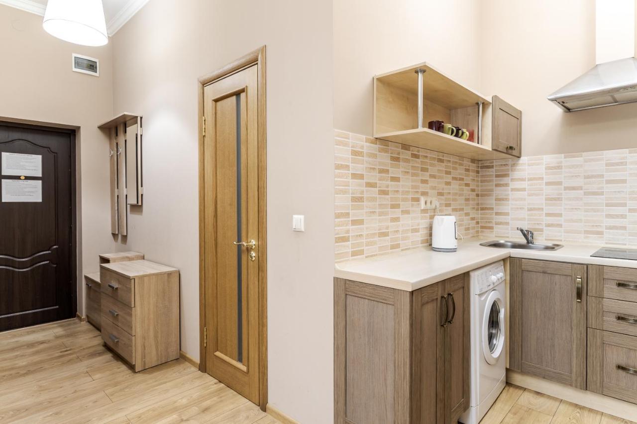 Apartment On Stavropihiiska Street 1 Lviv Eksteriør billede